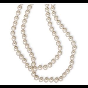 Premier Designs “opening night” faux pearl